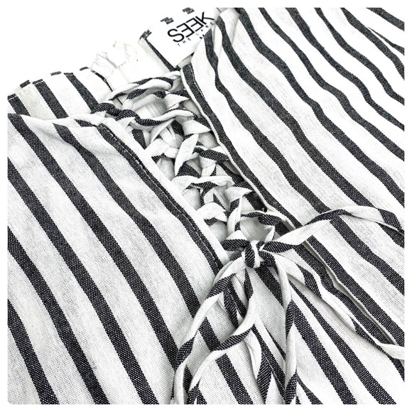 •SEEK THE LABEL• Striped High Waist Lace Up Short - Picture 3 of 5